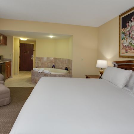 Holiday Inn Express & Suites Sebring By Ihg Exterior foto