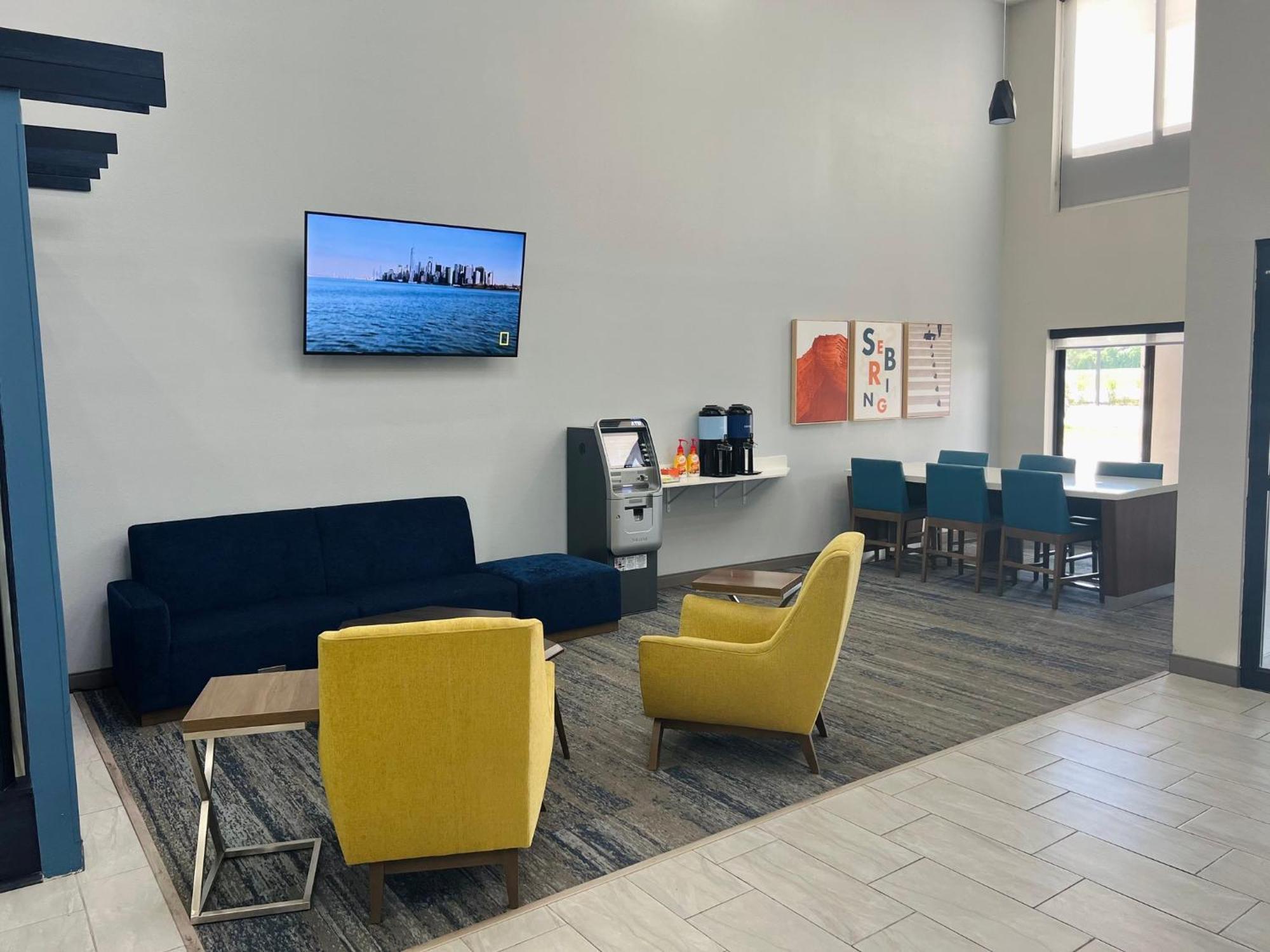 Holiday Inn Express & Suites Sebring By Ihg Exterior foto