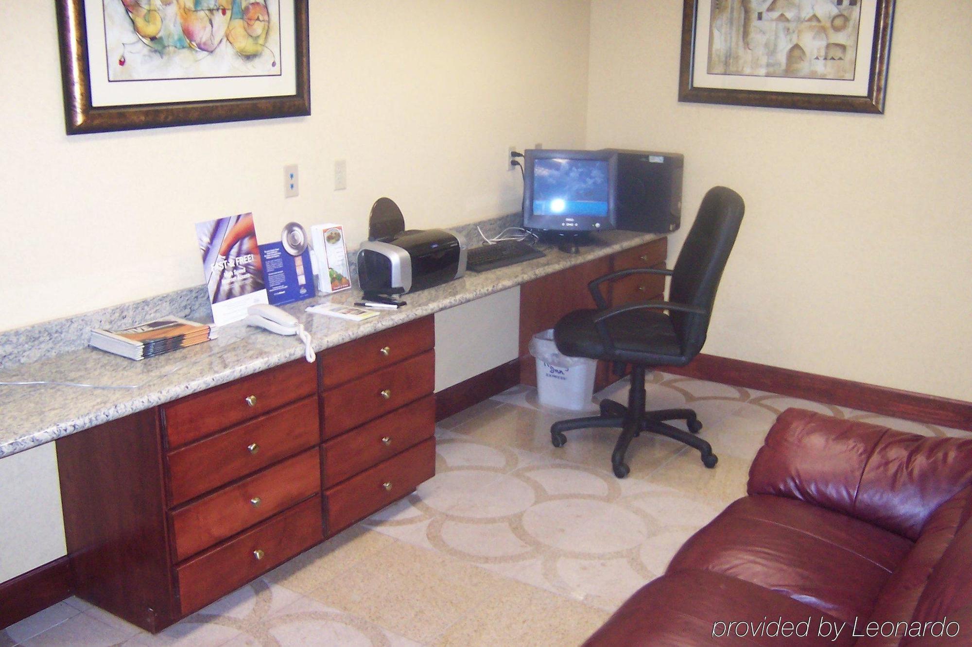 Holiday Inn Express & Suites Sebring By Ihg Einrichtungen foto